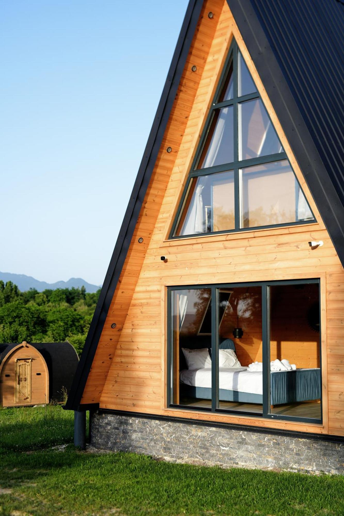 Vino Chalets Bran Sohodol  Extérieur photo